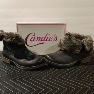 Candie's Cahoot Black Leather Boots Faux Fur Lined Fold Down Cuff Snaps 9.5